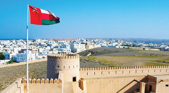 عمان، سرزمین تپه های شنی و قلعه های تاریخی