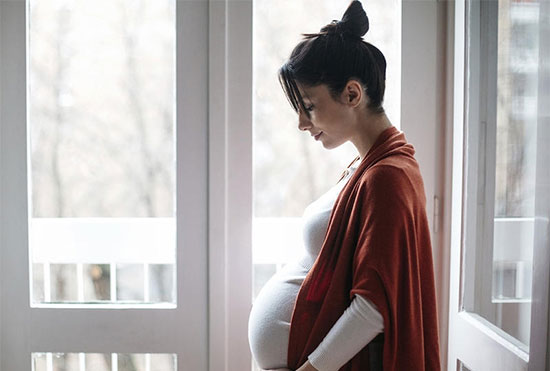 علت مرگ جنین در ماه‌های مختلف بارداری